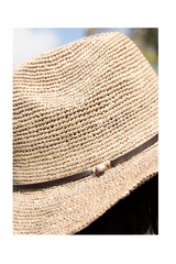 ELYA LEATHER HAT PINK